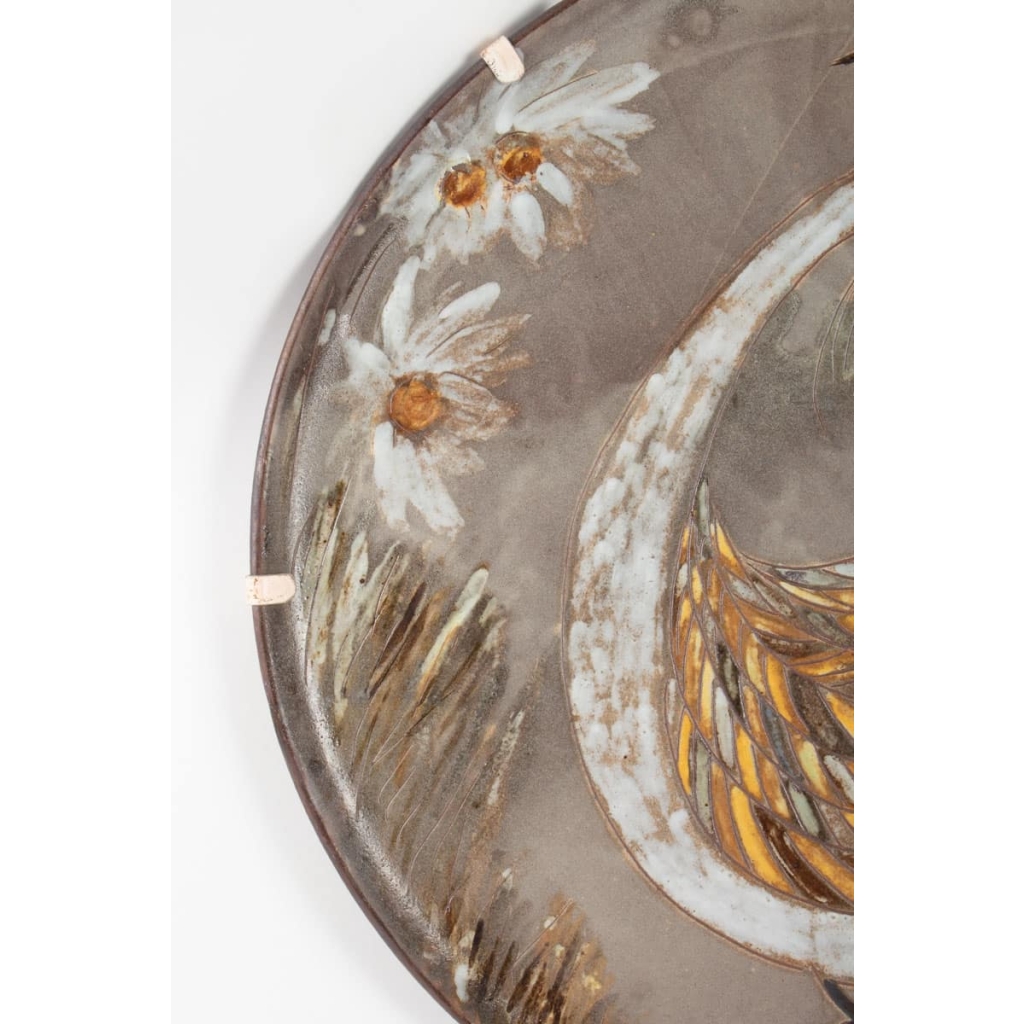 Grand plat par Alexandre Kostanda (1921 – 2006 ), céramique année 50 | Biron Grand plat par Alexandre Kostanda (1921 - 2006 ), céramique année 50