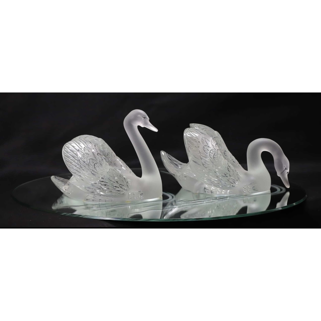 Lalique France : Surtout de Table « Cygnes » | Biron |