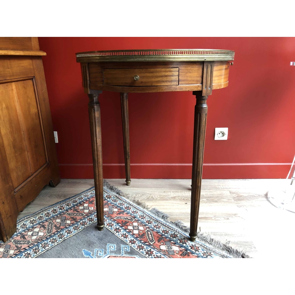 Table bouillotte en acajou fin 18è / début 19è