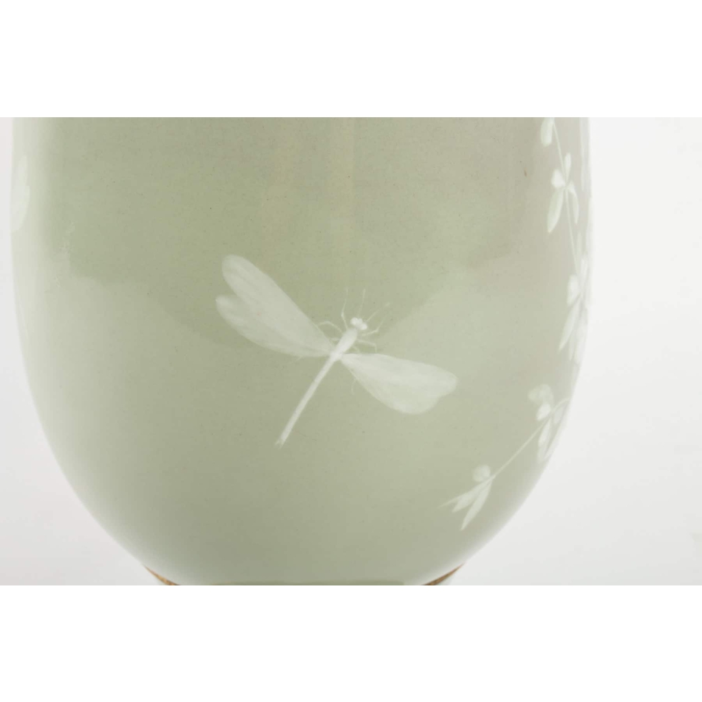 Rare vase en porcelaine de Sèvres, en pâte caméléon, céramique XIXème | Biron Rare vase en porcelaine de Sèvres, en pâte caméléon, céramique XIXème