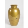Vase en métal doré d’époque Meiji (1864 – 1912) signé par l’artiste Yoshimitsu | Biron Vase en métal doré d’époque Meiji (1864 – 1912) signé par l’artiste Yoshimitsu