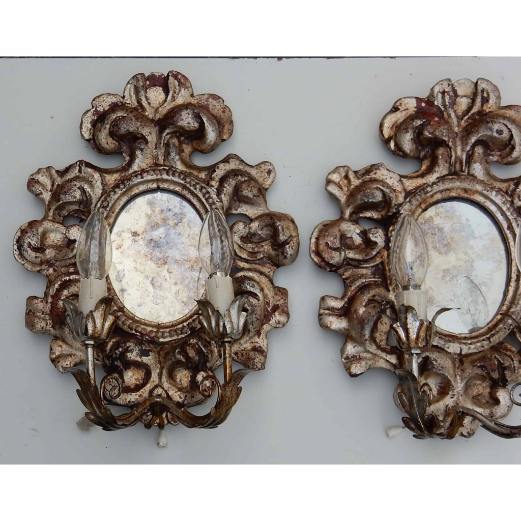 1950′ Paire d Appliques Renaissance Italienne de Style En Bois Argenté | Biron 1950' Paire d Appliques Renaissance Italienne de Style En Bois Argenté