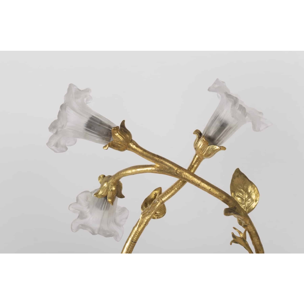 Paire de lampes Art Nouveau en bronze doré et cristal | Biron Paire de lampes Art Nouveau en bronze doré et cristal