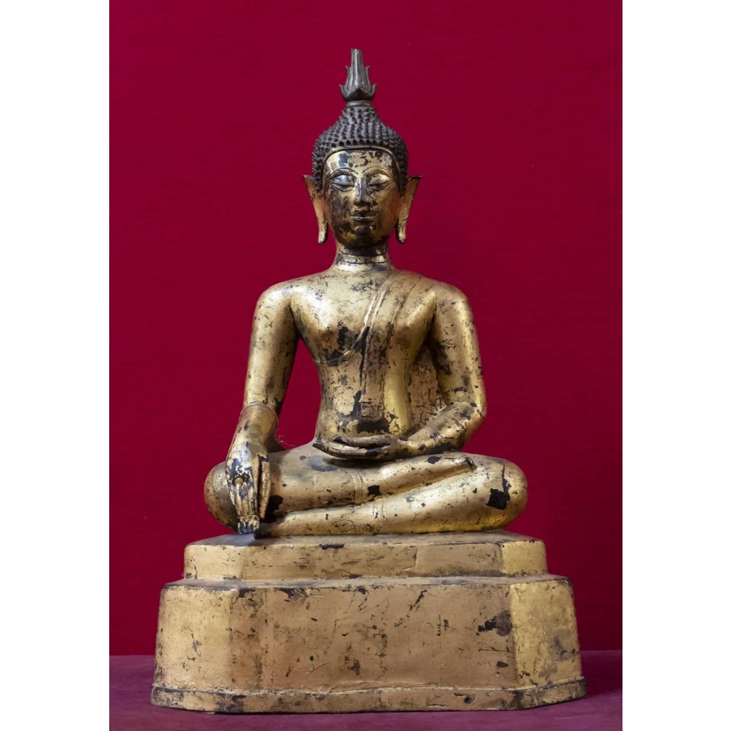 Bouddha en bronze doré position « Prise de la terre à témoin » Laos 18e siècle | Biron ||||