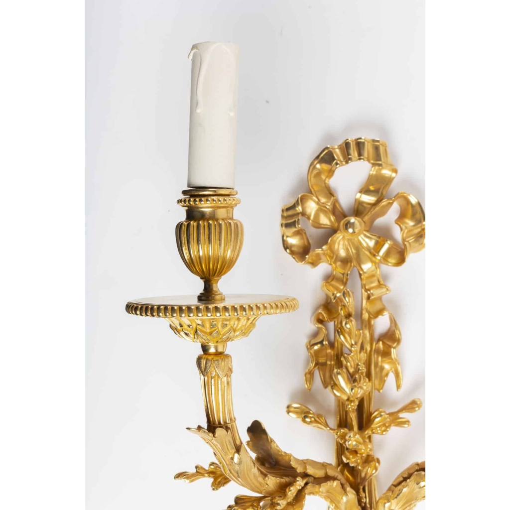 Paire d’appliques de style Louis XVI. | Biron Paire d'appliques de style Louis XVI.