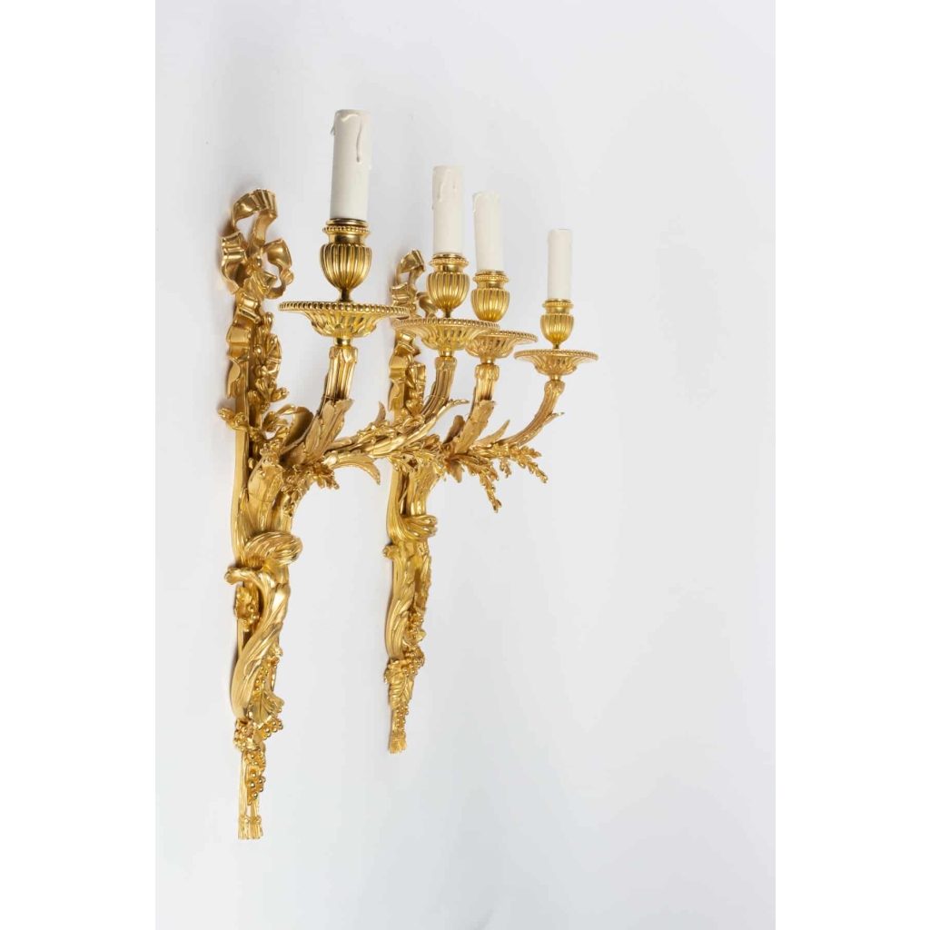 Paire d’appliques de style Louis XVI. | Biron Paire d'appliques de style Louis XVI.