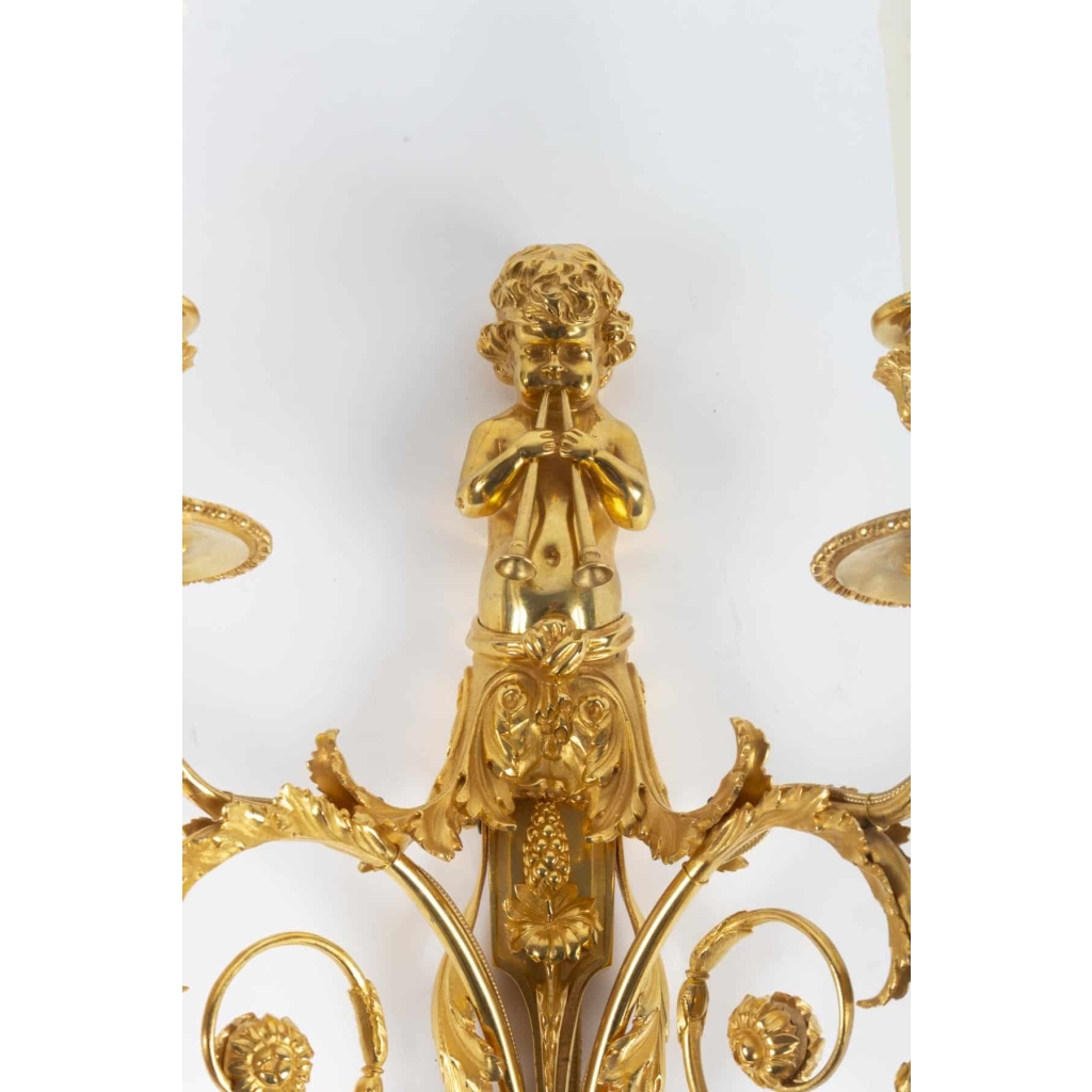 Paire d’appliques de style Louis XVI. | Biron Paire d'appliques de style Louis XVI.