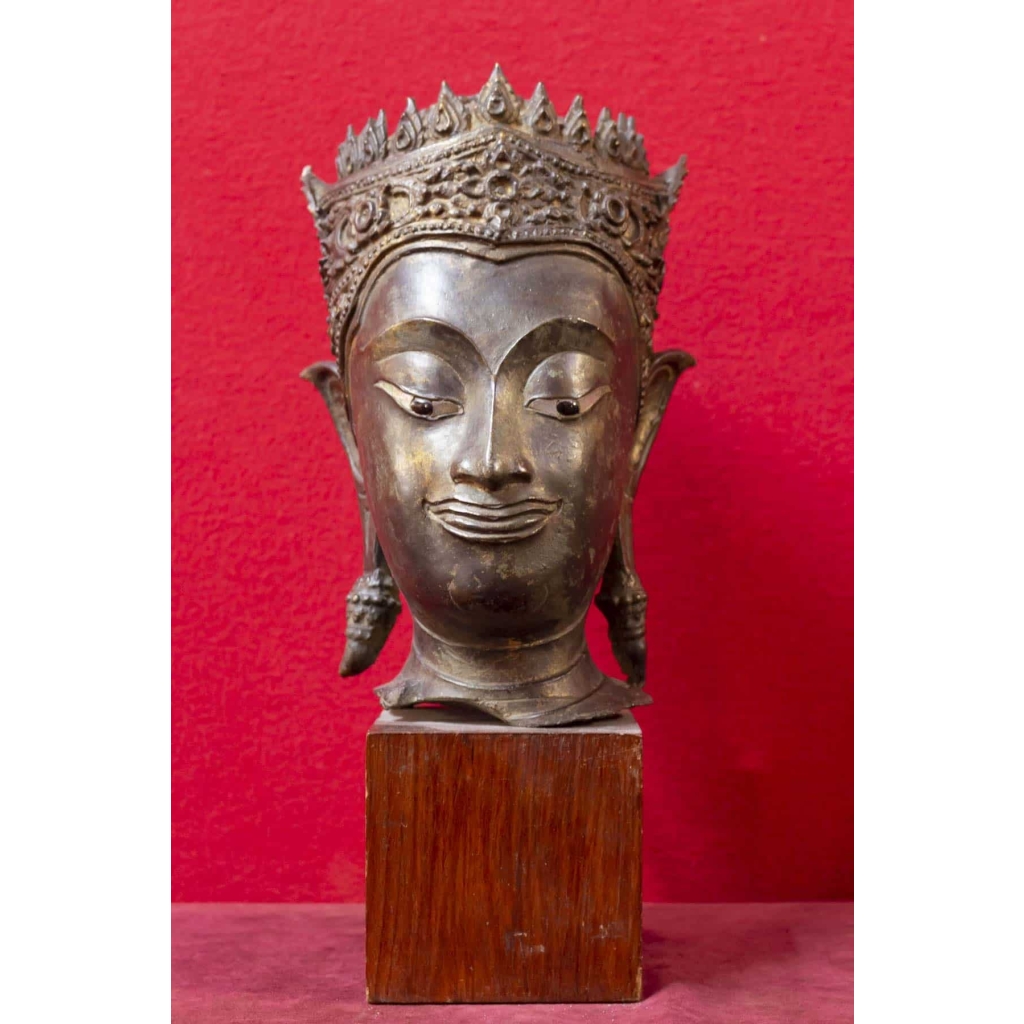 Tête de Bouddha bronze Sian Royaume d’Ayuthya 18e siècle | Biron |||