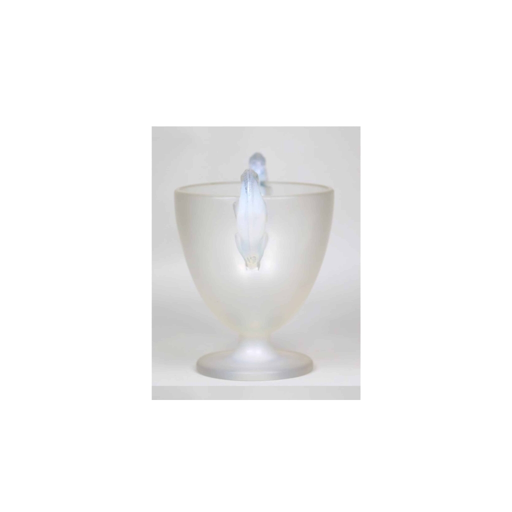 René Lalique Vase « Béliers » en verre opalescent | Biron René Lalique Vase "Béliers" en verre opalescent