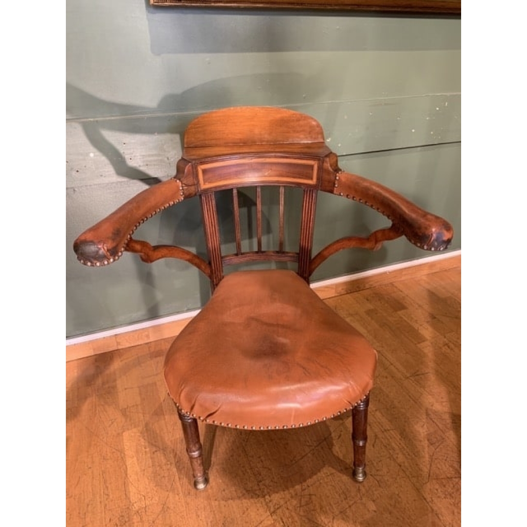 Coq Fighting Chair. Début XIXème. | Biron Coq Fighting Chair. Début XIXème.