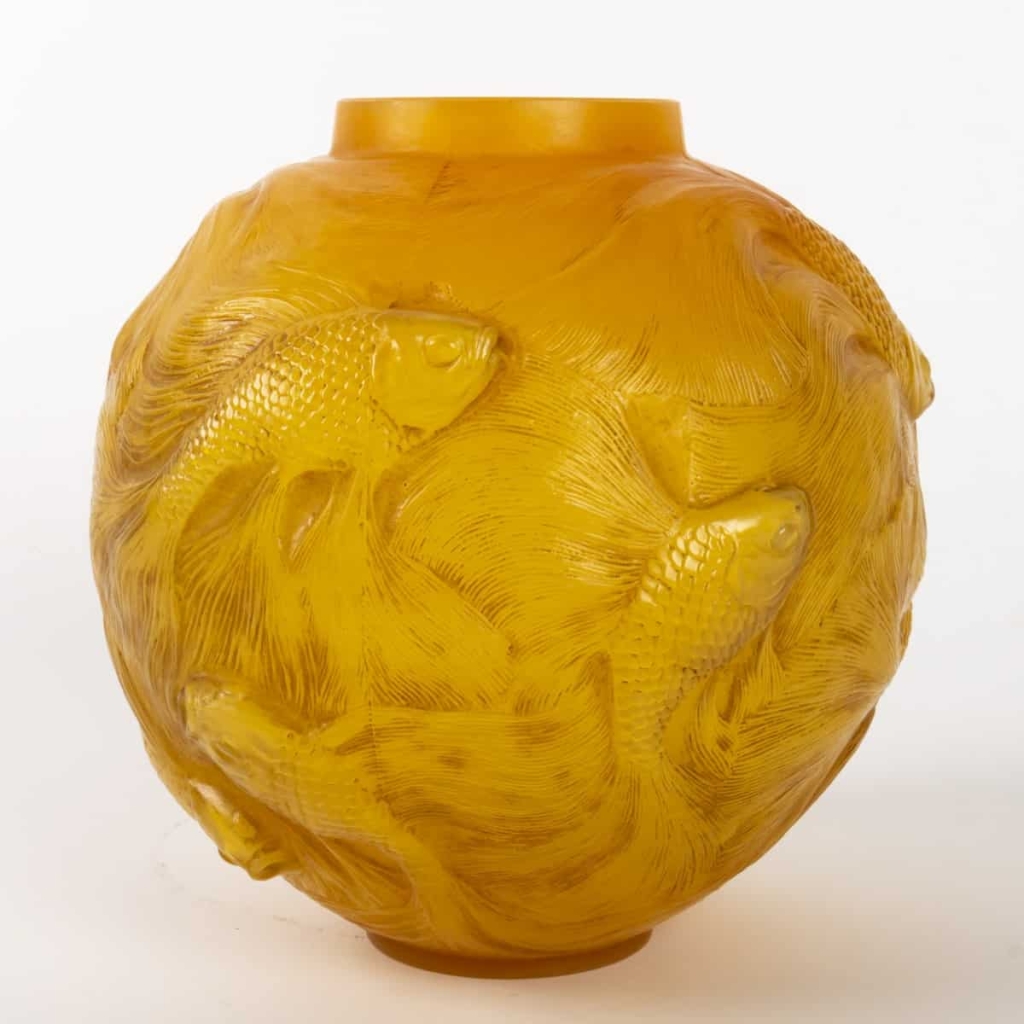 René LALIQUE (1860 – 1945) Vase FORMOSE Butterscotch | Biron ||||||