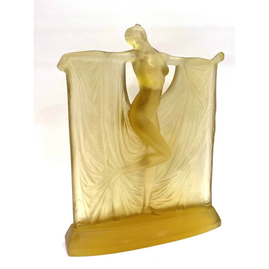 Statuette « Suzanne » verre jaune de René LALIQUE | Biron Statuette "Suzanne" verre jaune de René LALIQUE
