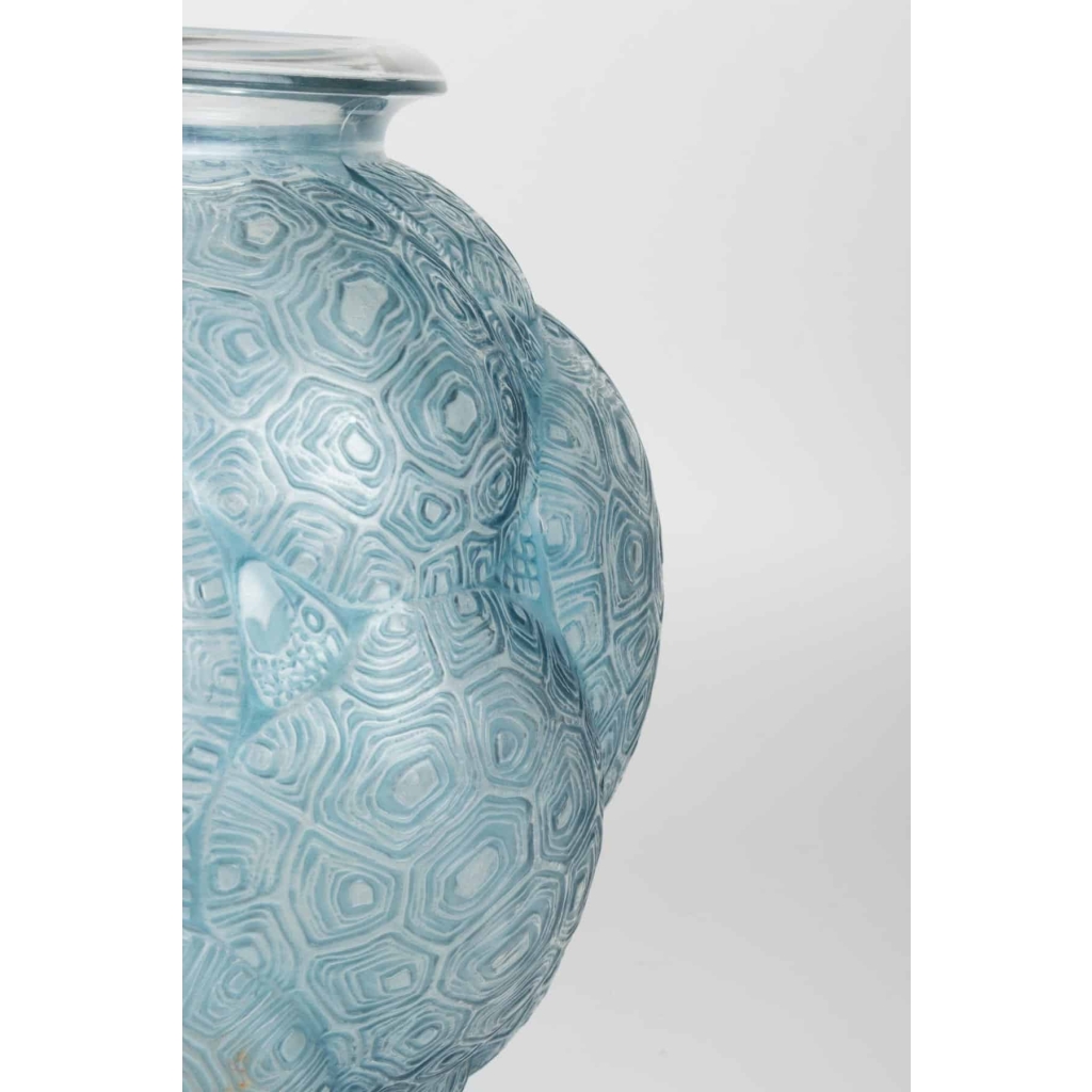 René LALIQUE « Tortues » Vase | Biron René LALIQUE « Tortues » Vase