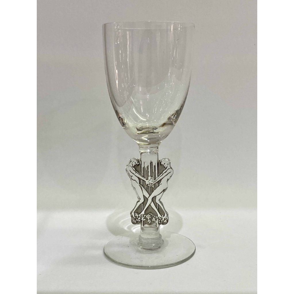 Suite de Six 6 Verres à Liqueur « Strasbourg » verre blanc patiné gris de René LALIQUE 11.5cm | Biron Suite de Six 6 Verres à Liqueur "Strasbourg" verre blanc patiné gris de René LALIQUE 11.5cm