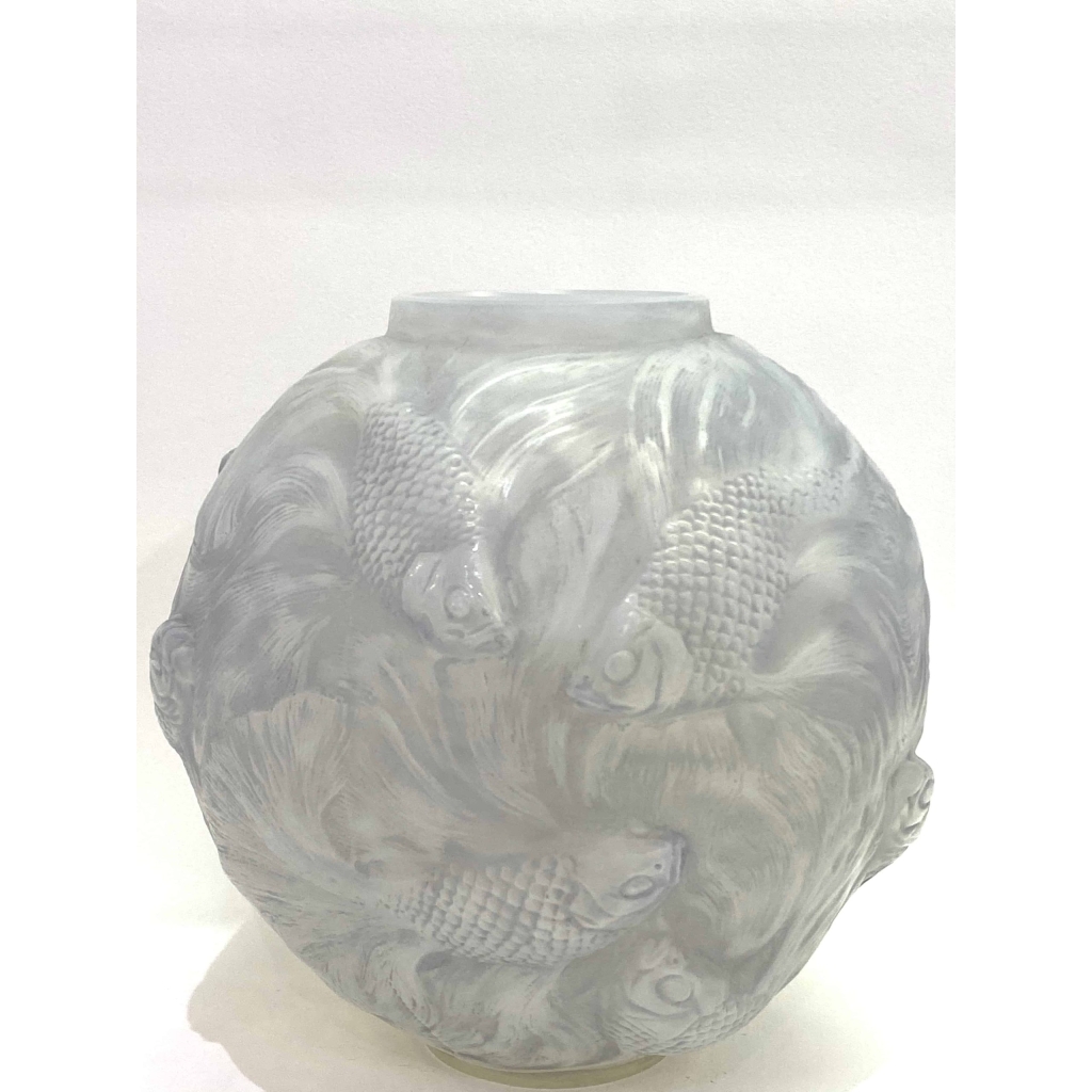 Vase « Formose » verre opalescent double couche patiné gris de René LALIQUE | Biron |||||