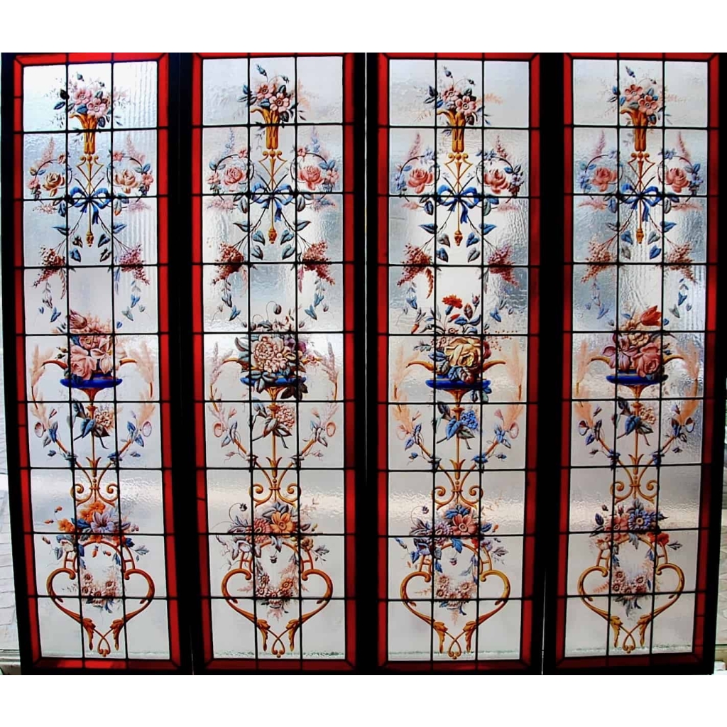 ENSEMBLE DE 4 VITRAUX FLEURIS ET COLORES REF V90 | Biron ||||||
