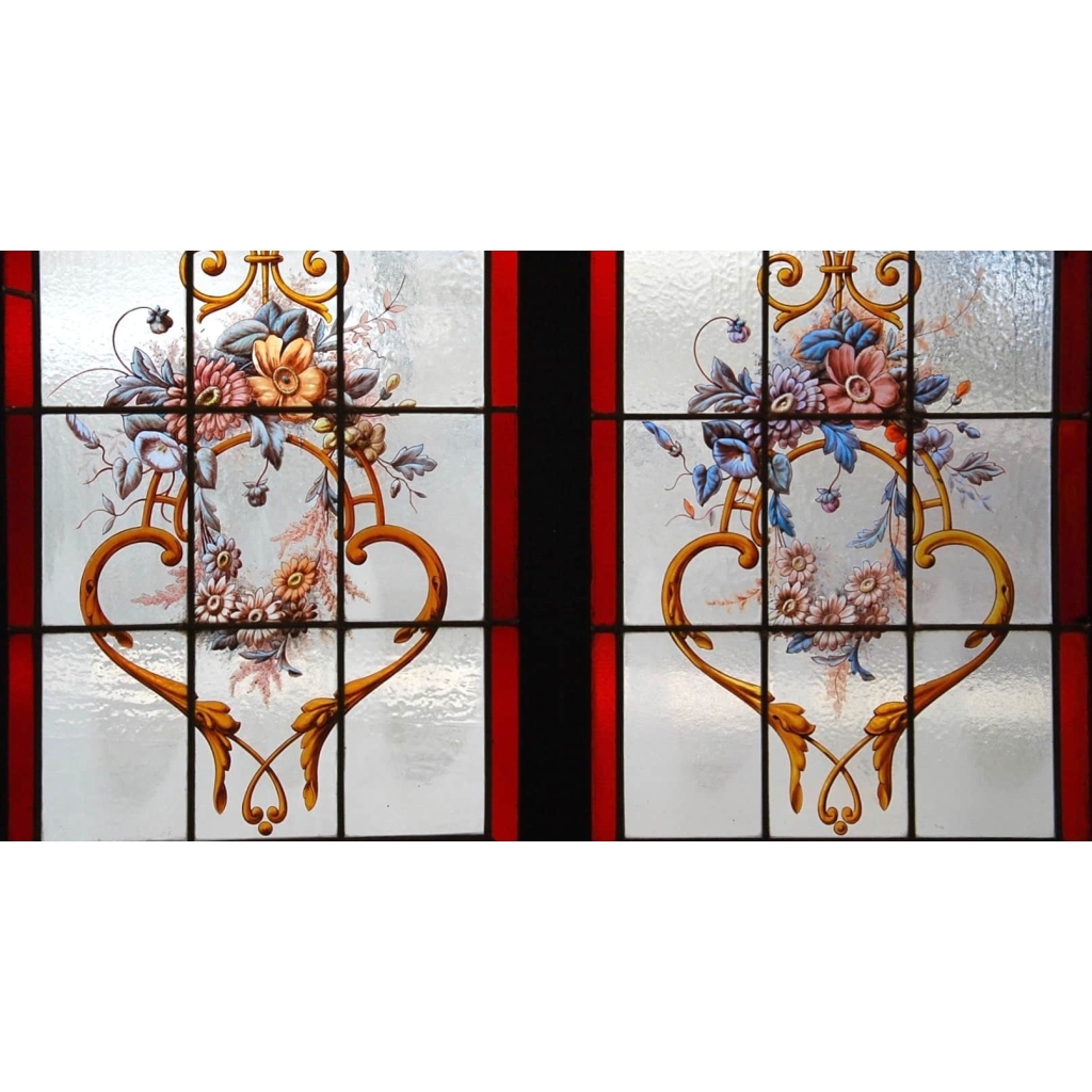 ENSEMBLE DE 4 VITRAUX FLEURIS ET COLORES REF V90 | Biron ENSEMBLE DE 4 VITRAUX FLEURIS ET COLORES REF V90