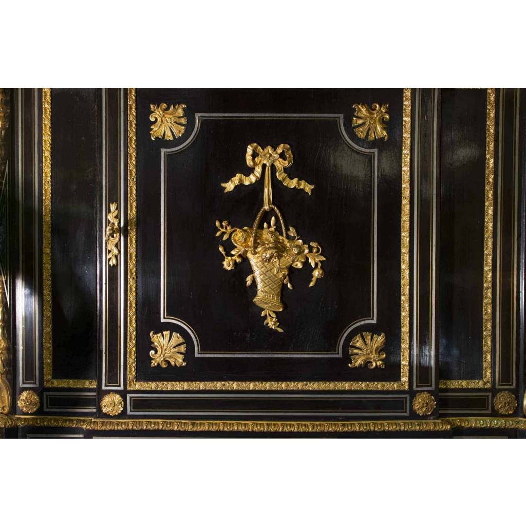 Meuble en ébène à décor lapis-lazuli NIII | Biron Meuble en ébène à décor lapis-lazuli NIII
