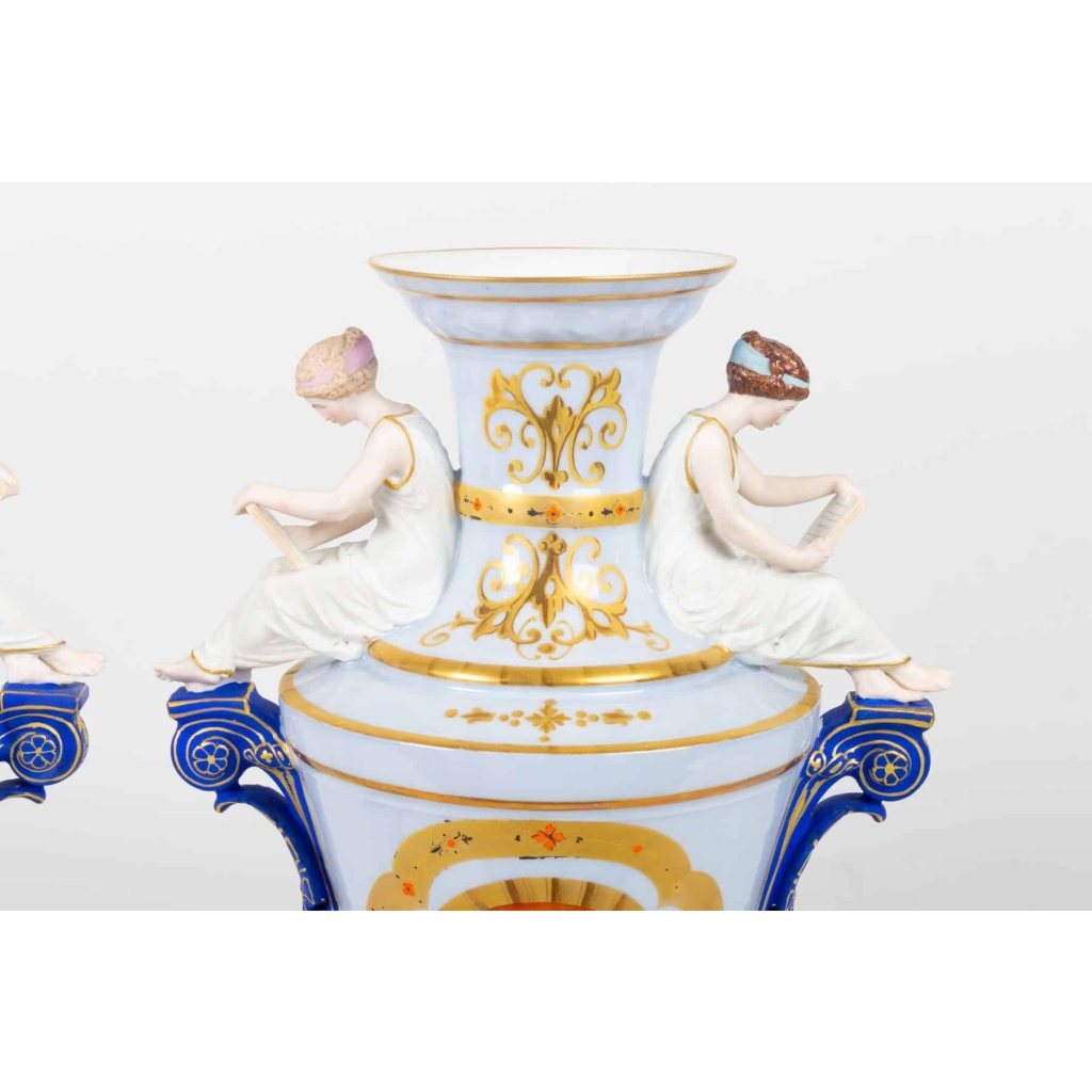 Paire de Vases d’après Boizot. Paris1860 | Biron Paire de Vases d'après Boizot. Paris1860