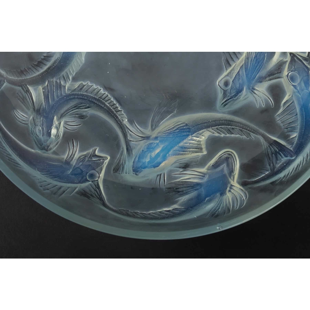 Coupe « Martigues » verre opalescent de René LALIQUE | Biron Coupe « Martigues » verre opalescent de René LALIQUE