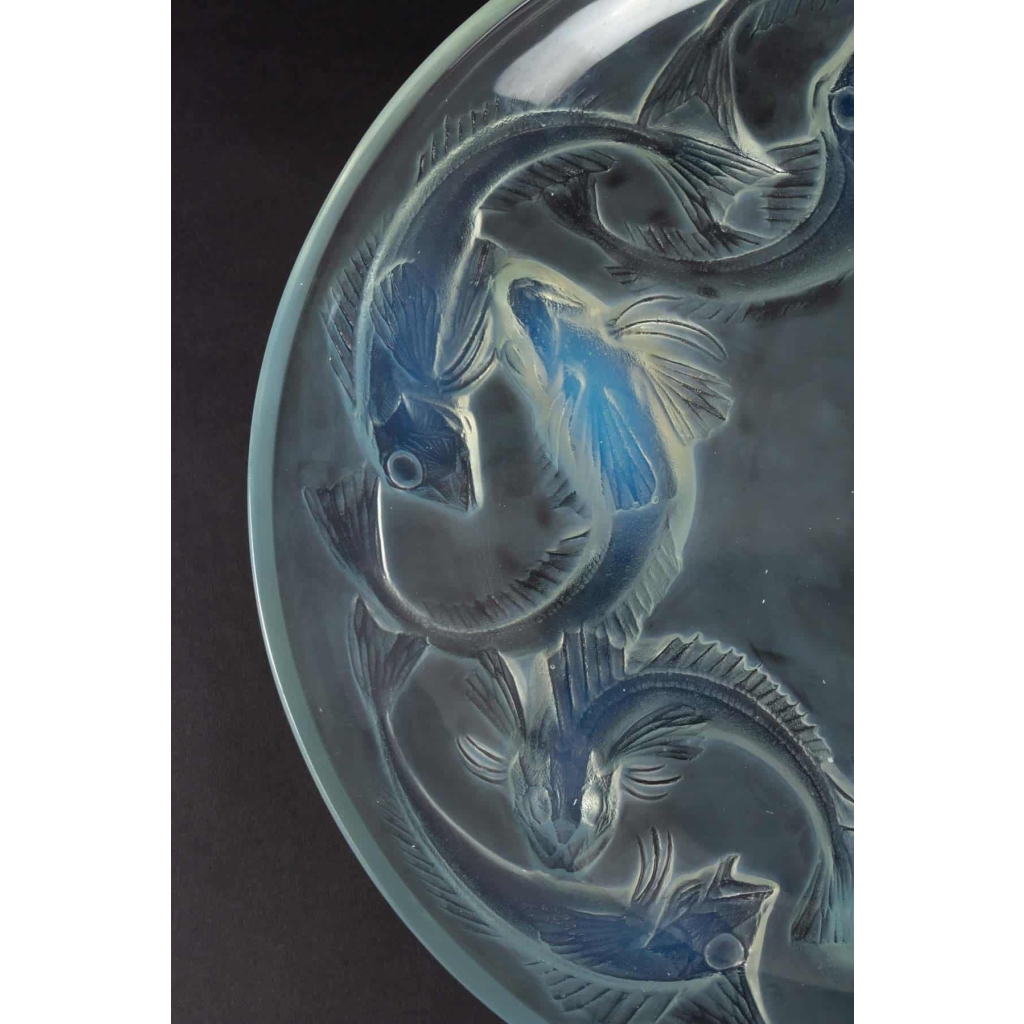 Coupe « Martigues » verre opalescent de René LALIQUE | Biron Coupe « Martigues » verre opalescent de René LALIQUE