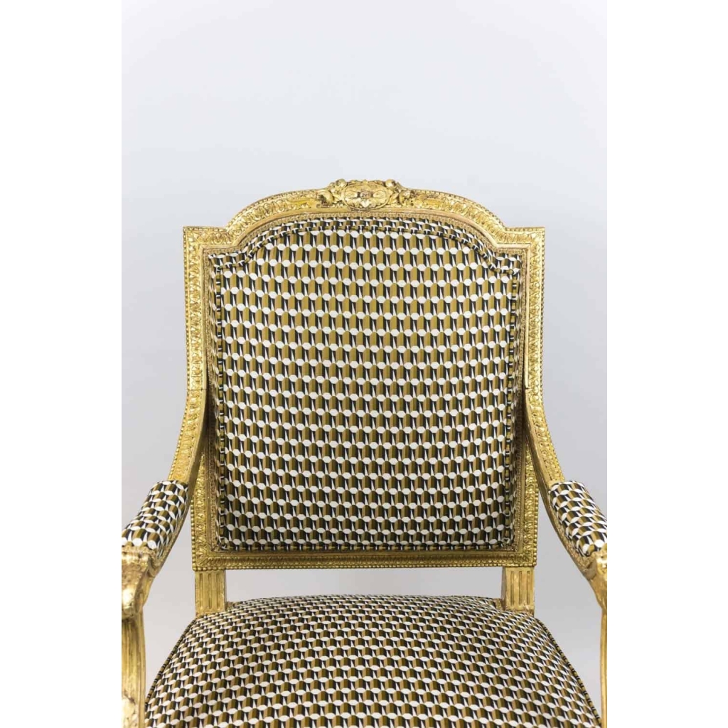 Paire de fauteuils style Louis XVI en bois doré, vers 1880 | Biron Paire de fauteuils style Louis XVI en bois doré, vers 1880