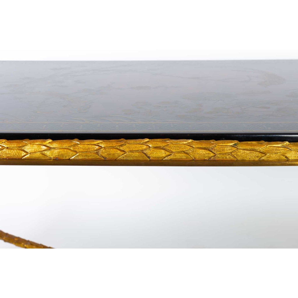 Table basse de la maison Bagues.