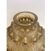 Vase « Fougères » verre blanc patiné sépia de René LALIQUE | Biron Vase "Fougères" verre blanc patiné sépia de René LALIQUE