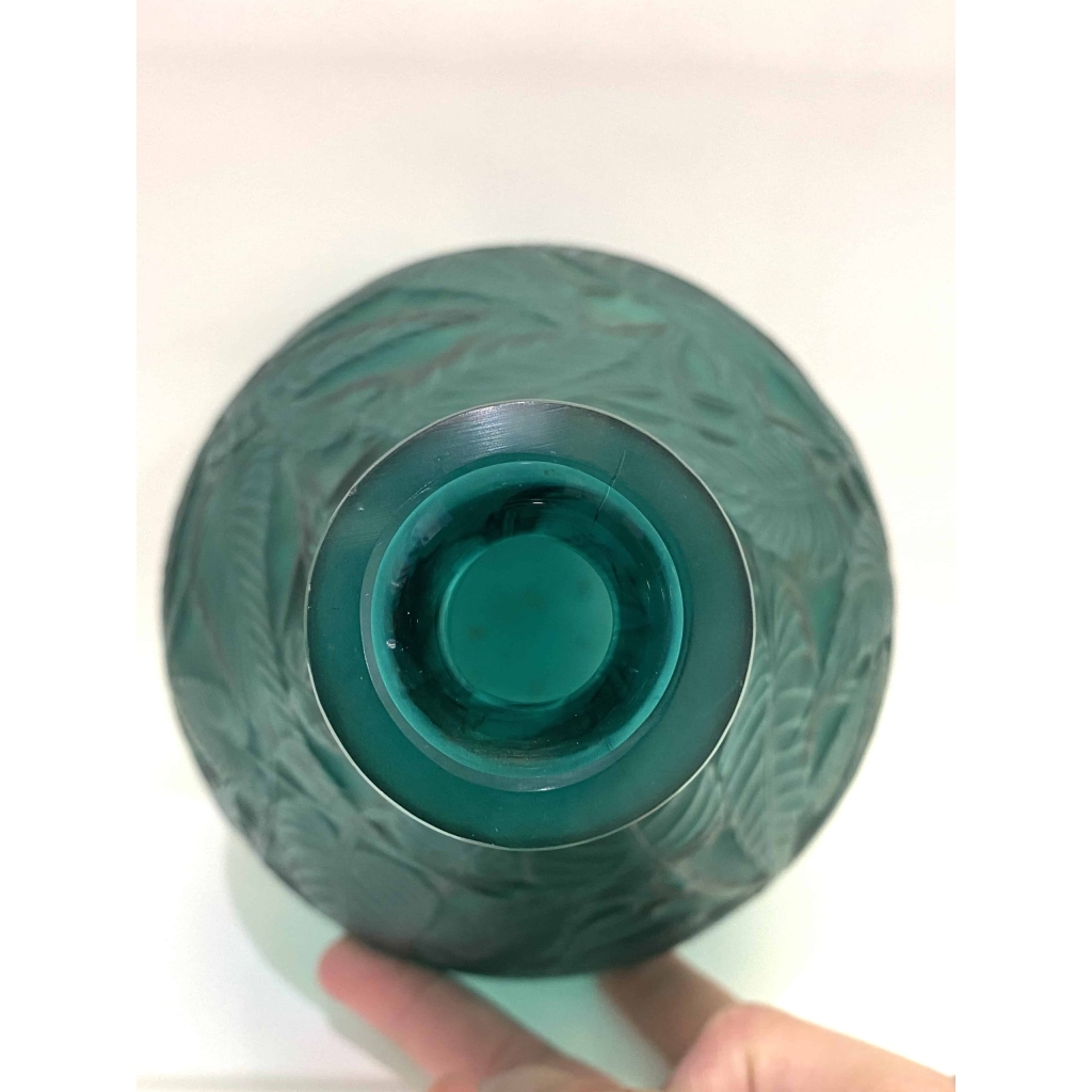 Vase « Sauges » verre vert canard de René LALIQUE | Biron Vase "Sauges" verre vert canard de René LALIQUE