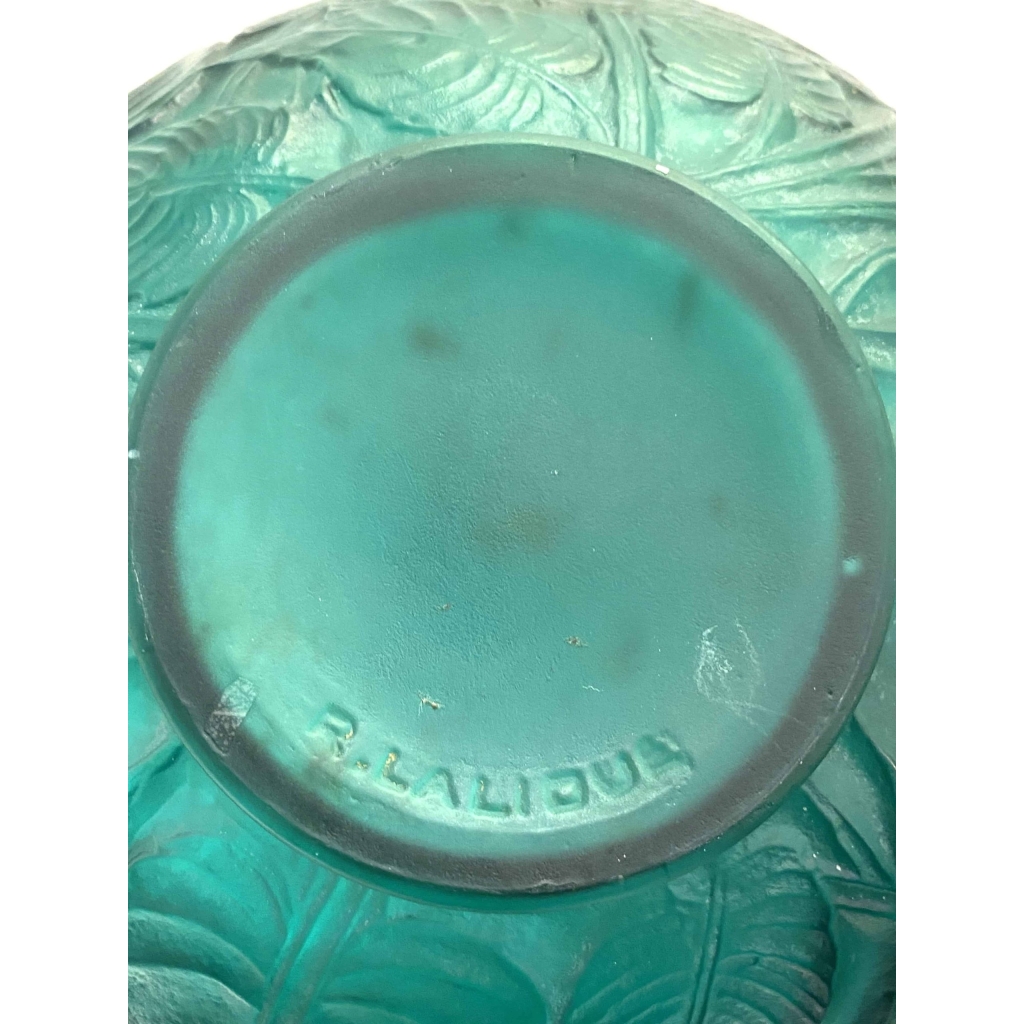 Vase « Sauges » verre vert canard de René LALIQUE | Biron Vase "Sauges" verre vert canard de René LALIQUE