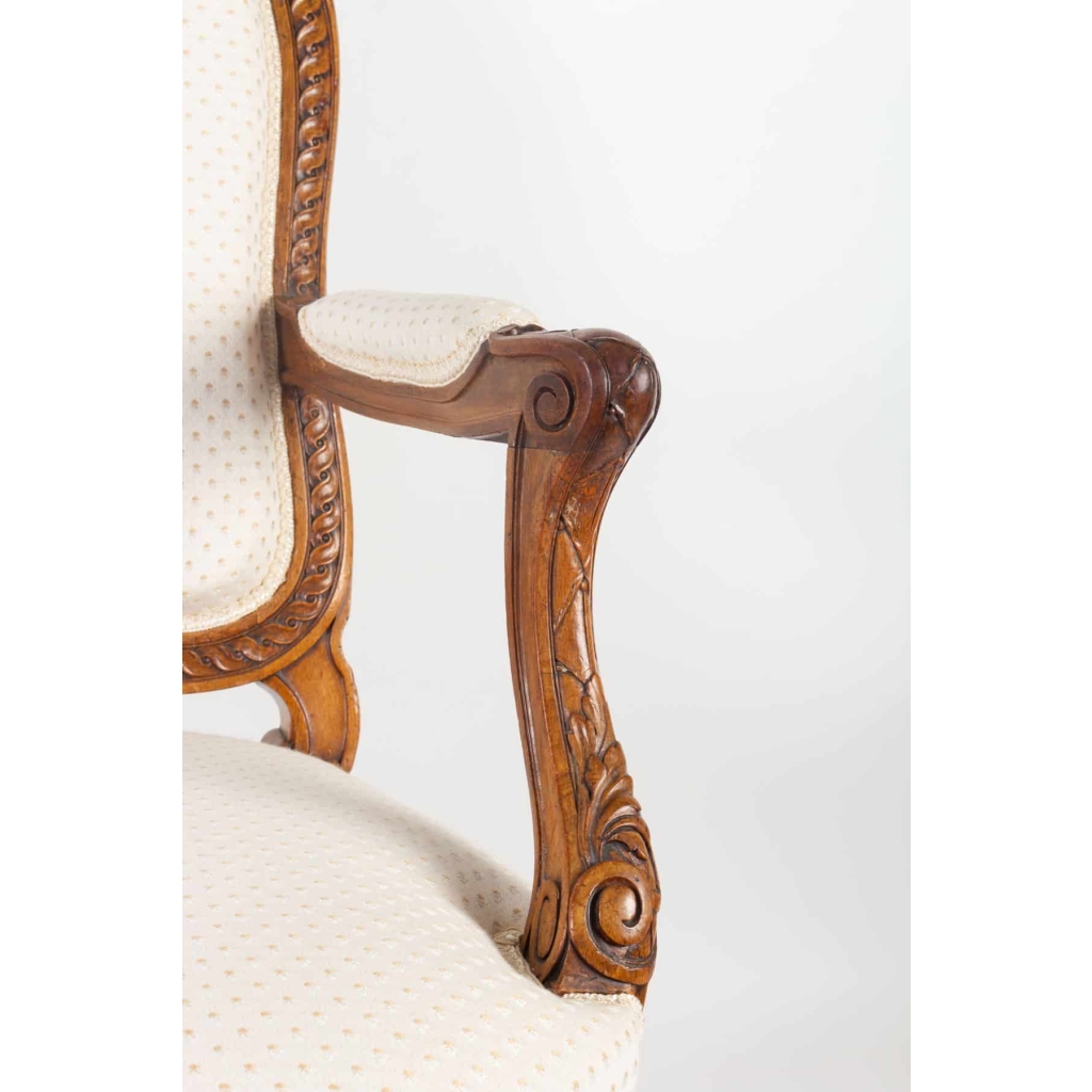 Suite de 4 Fauteuils de style Louis XV du 19e siècle | Biron Suite de 4 Fauteuils de style Louis XV du 19e siècle