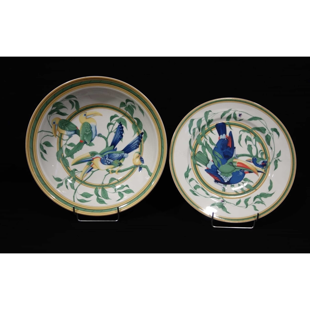 Hermes, Porcelaine « TOUCANS » Service 50 pieces | Biron Hermes, Porcelaine "TOUCANS" Service 50 pieces