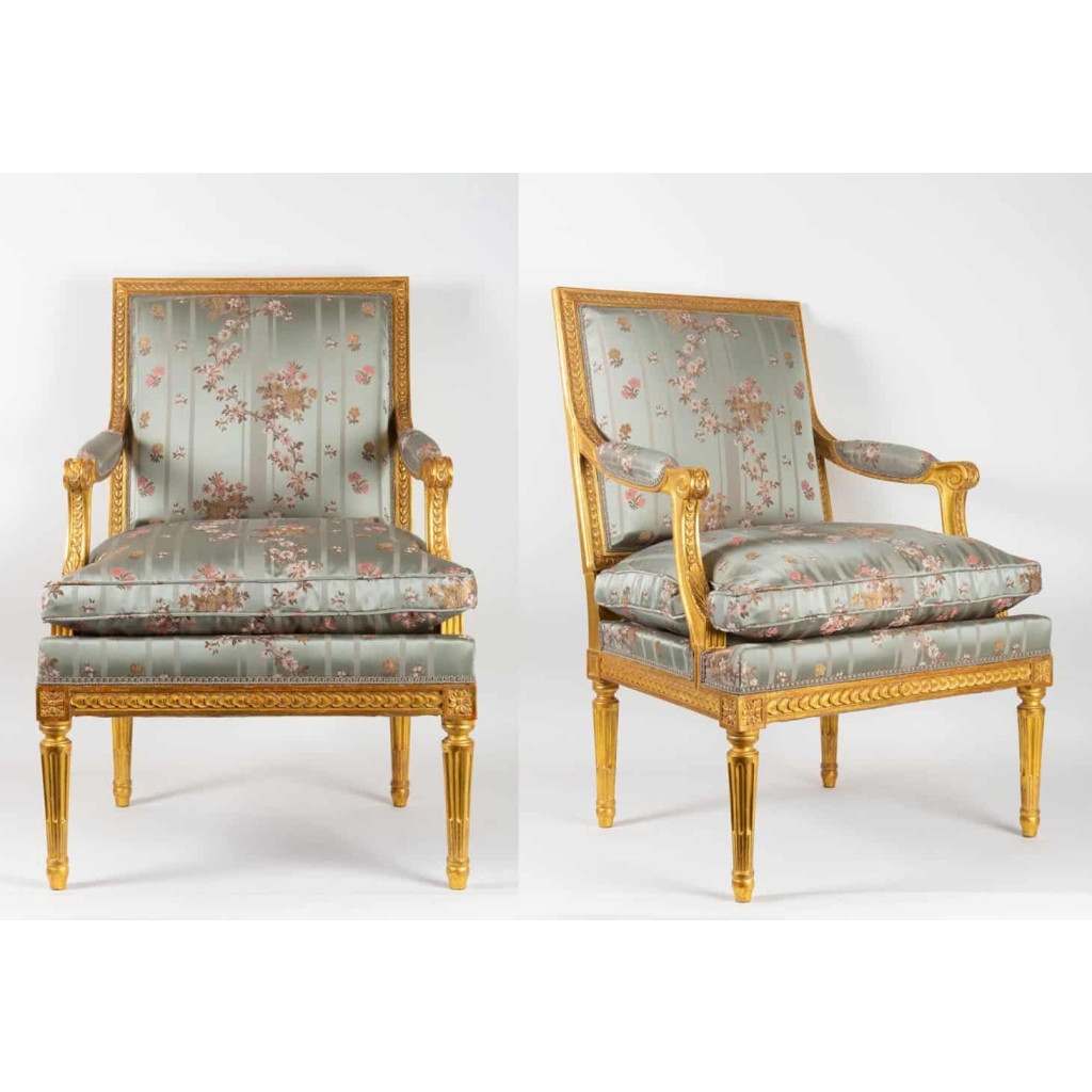 Paire de Fauteuils en bois doré de style Louis XVI fin 19e siècle | Biron ||||||||||