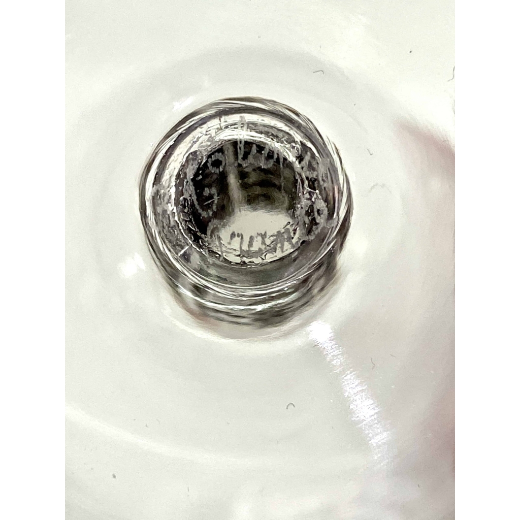 Service « Dornach » verre blanc patiné gris de René LALIQUE – 36 pièces | Biron Service "Dornach" verre blanc patiné gris de René LALIQUE - 36 pièces