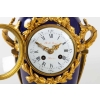 Pendule de style Louis XVi en bronze doré et émail bleu signée BEURDELEY | Biron Pendule de style Louis XVi en bronze doré et émail bleu signée BEURDELEY