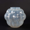 Vase « Nivernais » verre opalescent triple couche de René LALIQUE | Biron |||||||||