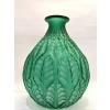 Vase « Malesherbes » verre vert émeraude patiné blanc de René LALIQUE | Biron ||||