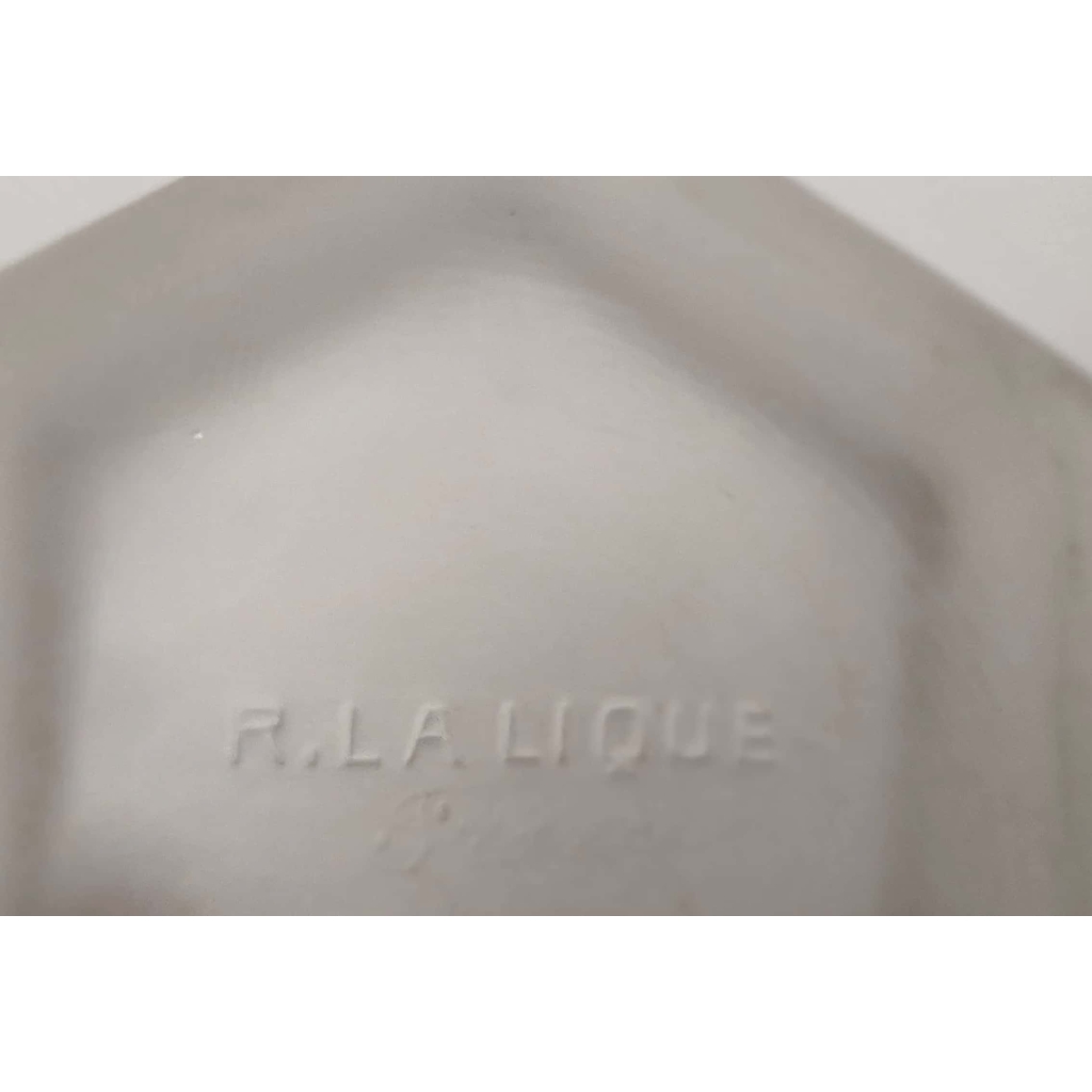 Rene Lalique Boite « Saint-Nectaire » | Biron Rene Lalique Boite "Saint-Nectaire"