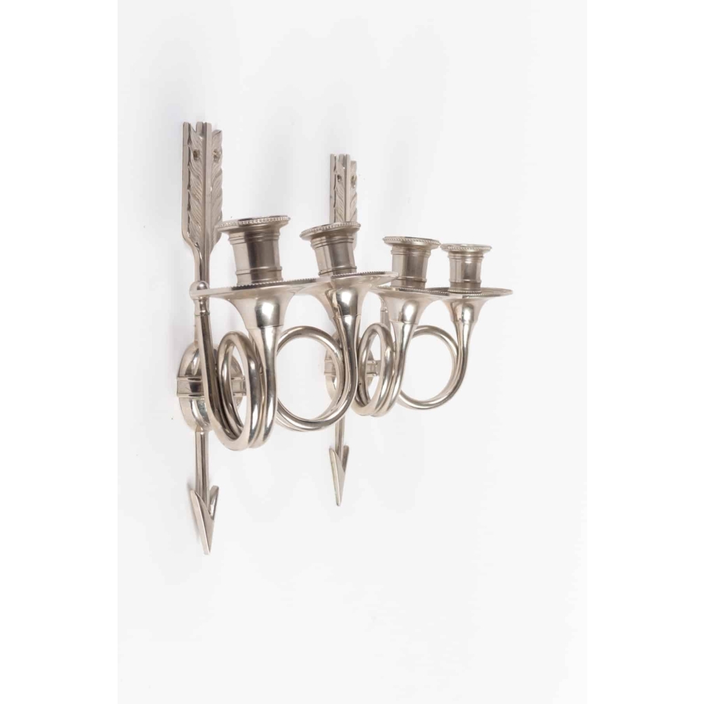 Paire d’appliques en bronze argenté à 2 lumières 20e siècle | Biron Paire d'appliques en bronze argenté à 2 lumières 20e siècle