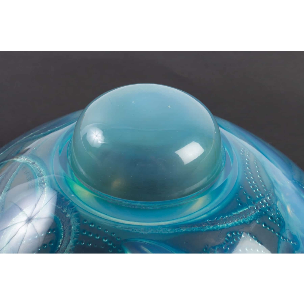 Encrier « Trois Sirènes » verre opalescent patiné bleu de René LALIQUE
