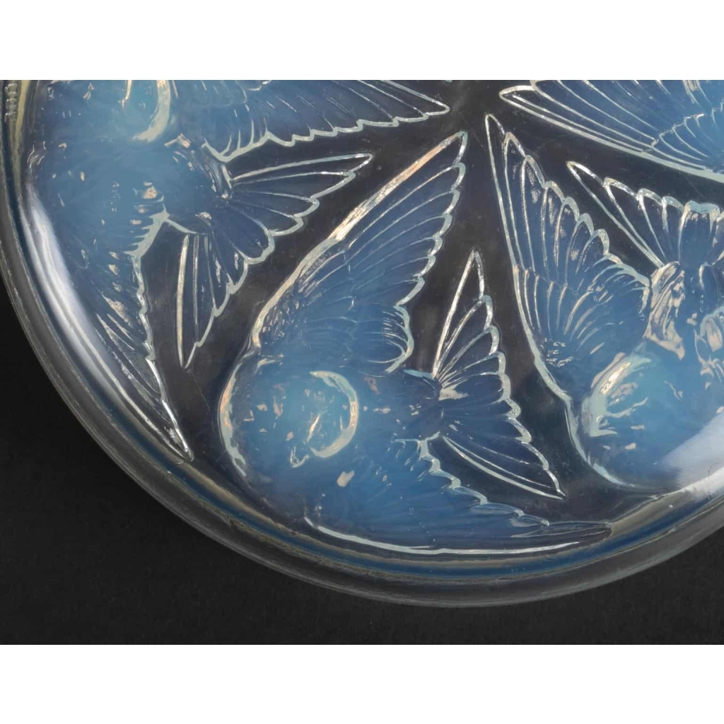 Boîte « Mésanges » verre opalescent de René LALIQUE