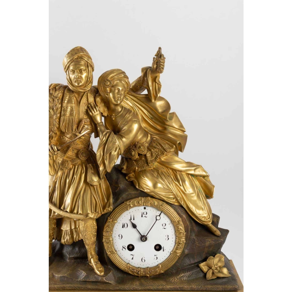 Pendule Orientaliste aux figures de turcs dans un goût romantiques d’époque Restauration (1815-1830) | Biron Pendule Orientaliste aux figures de turcs dans un goût romantiques d'époque Restauration (1815-1830)