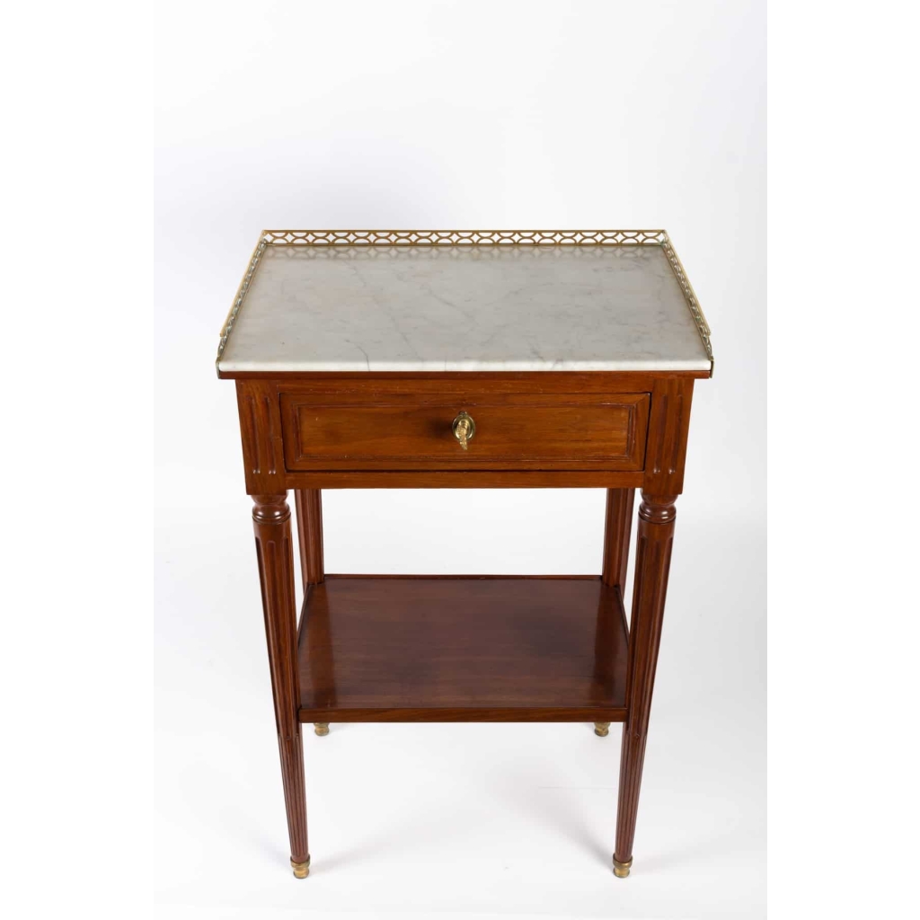 Petite table Louis XVI à écritoire en acajou estampillée CAUMONT 18e siècle | Biron Petite table Louis XVI à écritoire en acajou estampillée CAUMONT 18e siècle