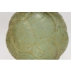 Vase « Tortues » verre alexandrite (rose ou vert en fonction de l’intensité de la lumière) patiné blanc de René LALIQUE