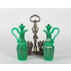 Huilier Vinaigrier en opaline verte et émail or, support en argent 19e siècle | Biron Huilier Vinaigrier en opaline verte et émail or, support en argent 19e siècle