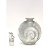 Flacon "Amphitrite" verre blanc patiné bleu-gris de René Lalique
