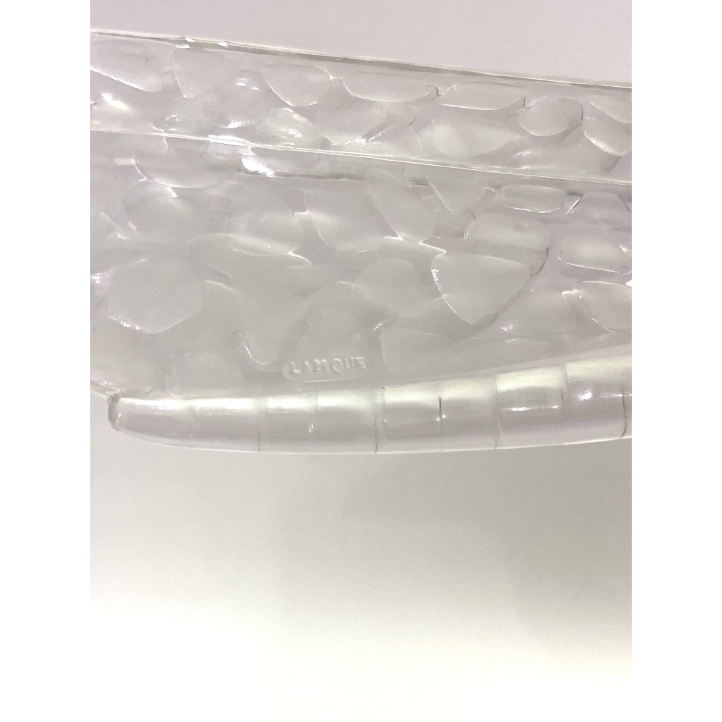 Mascotte « Petite Libellule » verre blanc de René LALIQUE