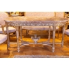 Table de style Louis XVI dessus de marbre rose fin 19e siècle | Biron Table de style Louis XVI dessus de marbre rose fin 19e siècle