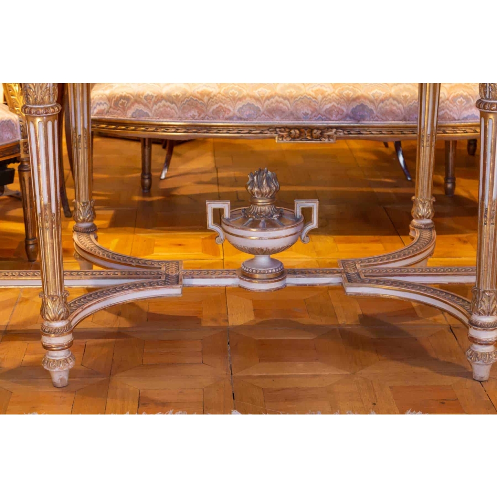 Table de style Louis XVI dessus de marbre rose fin 19e siècle | Biron Table de style Louis XVI dessus de marbre rose fin 19e siècle