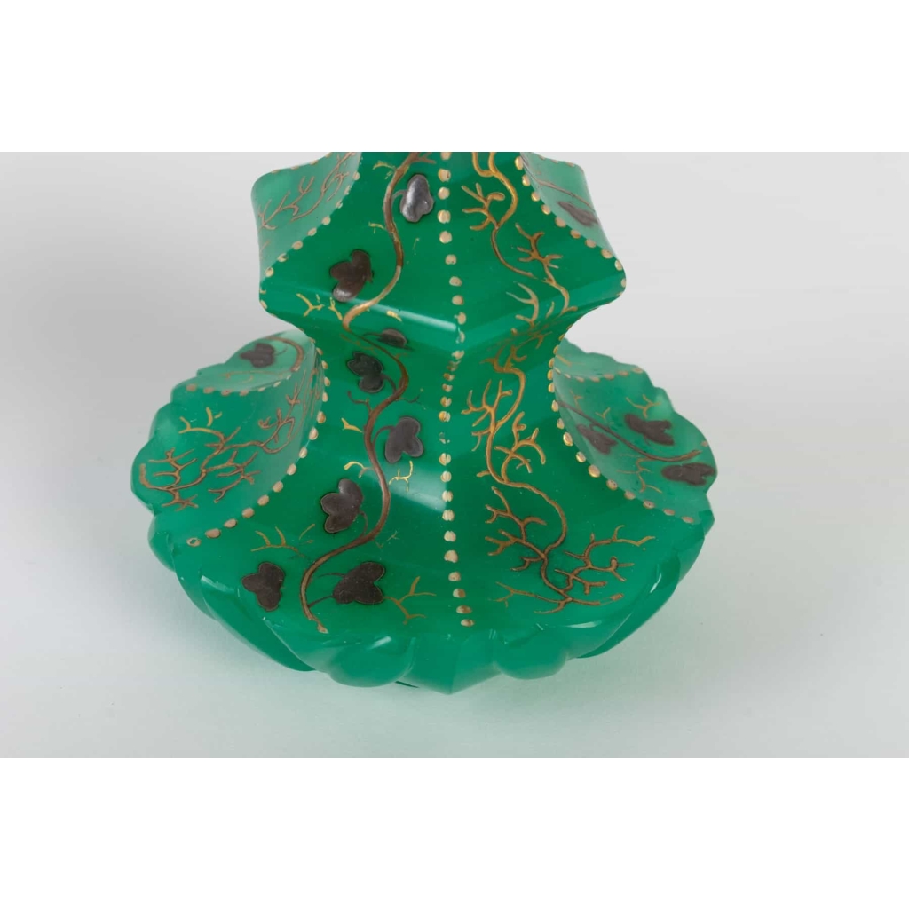 Paire de Carafes avec leurs bouchons 19e siècle Napoléon III | Biron Paire de Carafes avec leurs bouchons 19e siècle Napoléon III